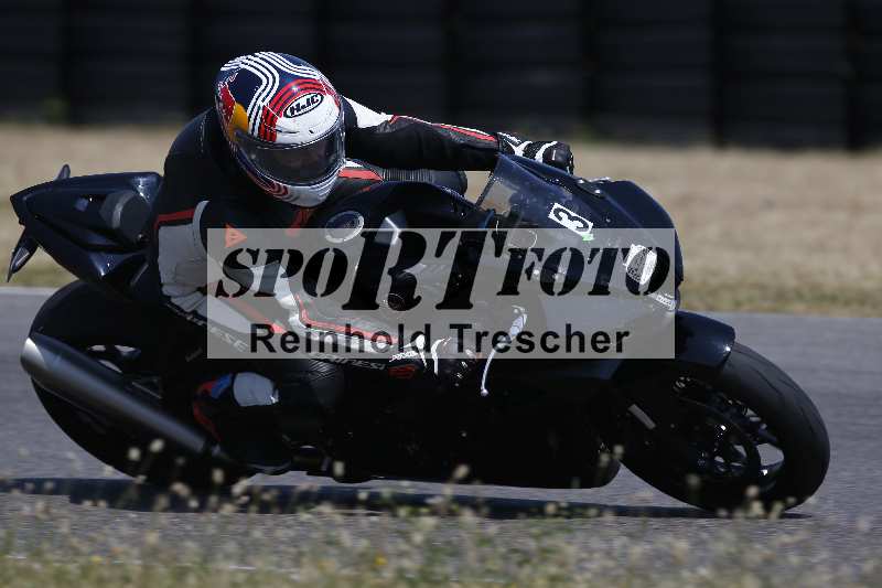Archiv-2023/28 05.06.2023 Moto Club Anneau du Rhin/blanc-novice/3